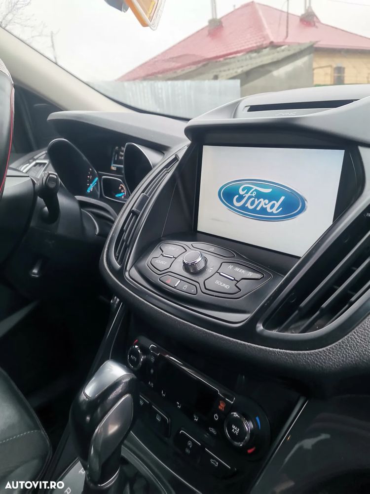 Ford Kuga 2.0 TDCi 4x4 Aut. SYNC - 16