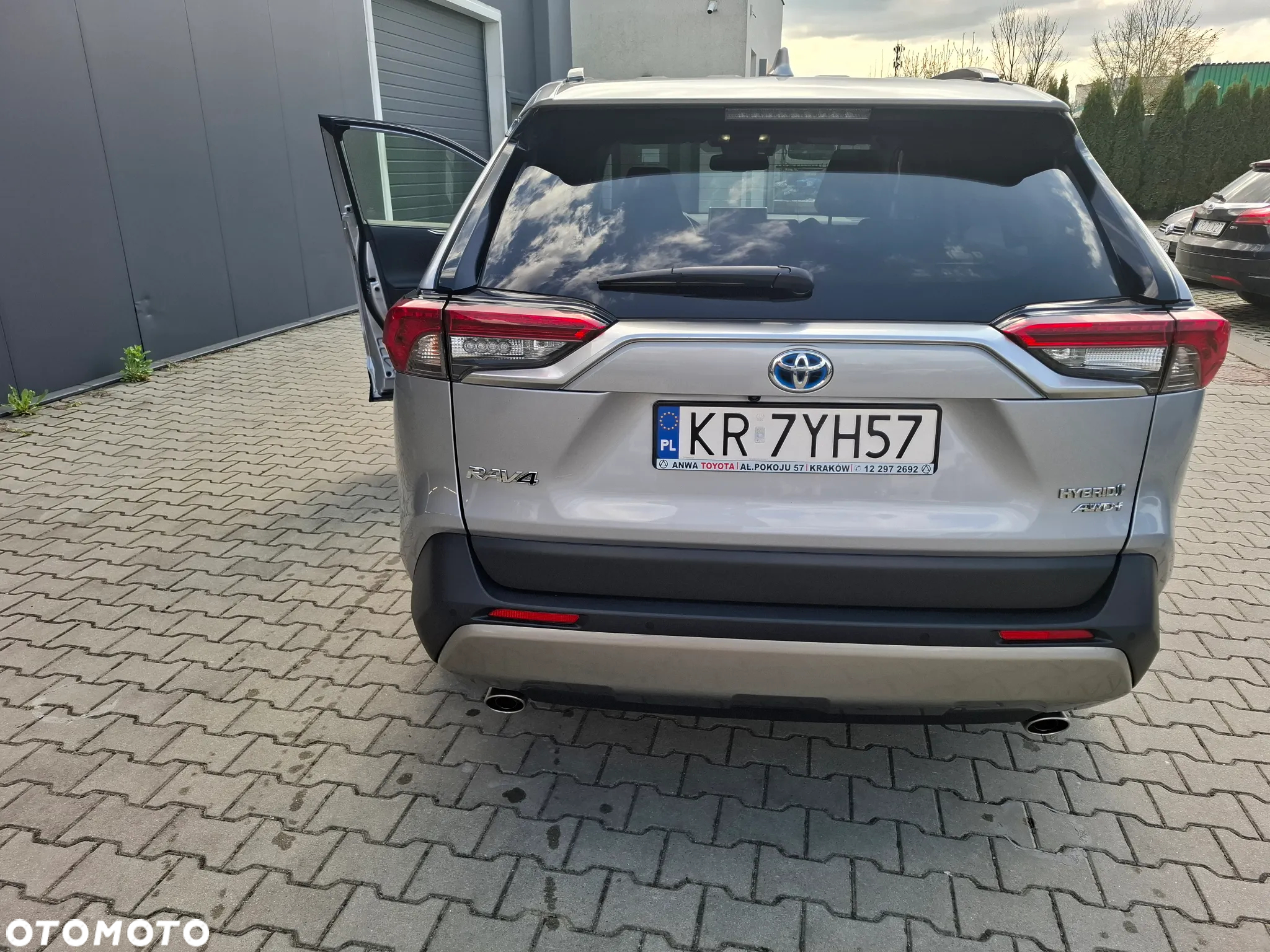 Toyota RAV4 2.5 Hybrid Comfort 4x4 - 6