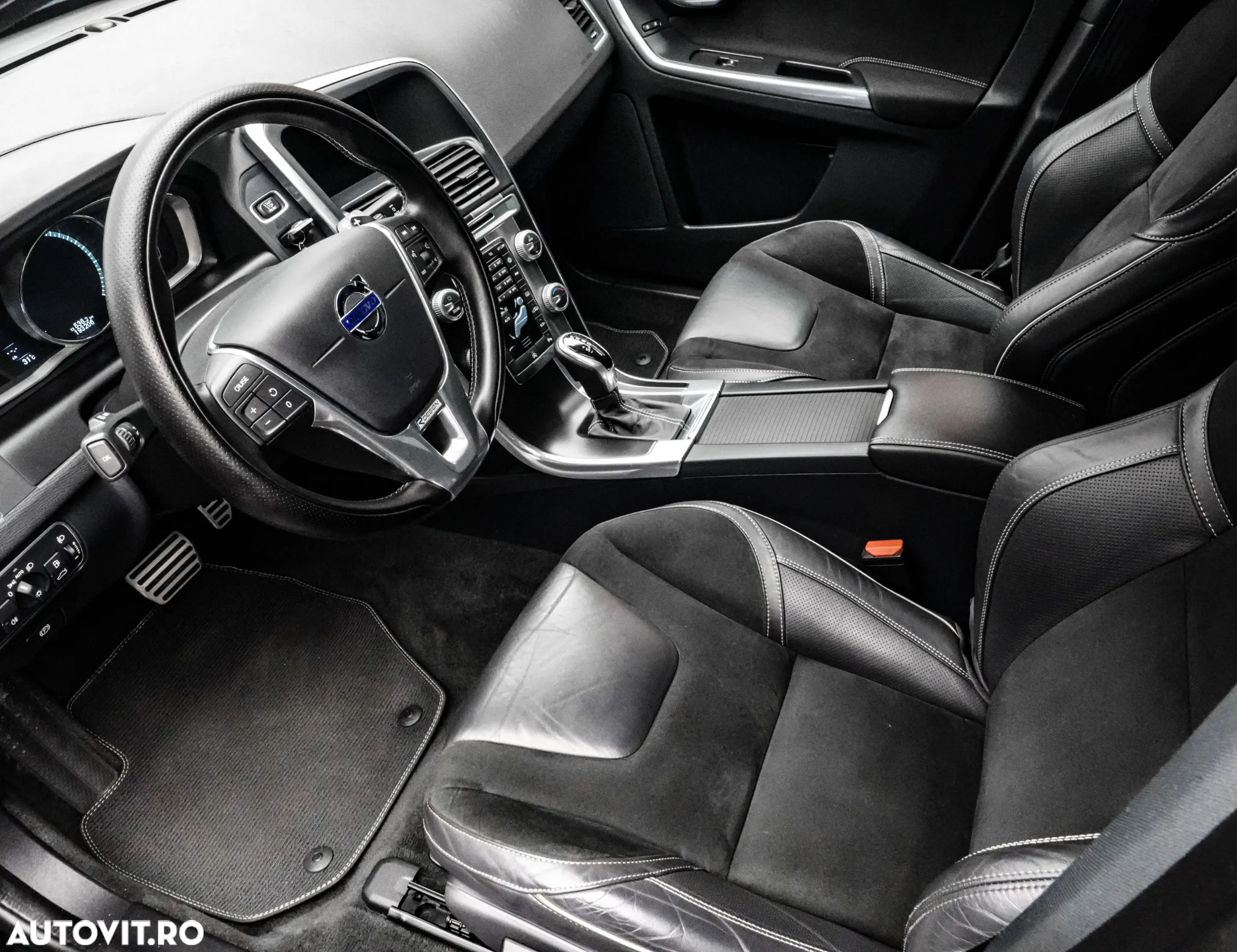 Volvo XC 60 - 11