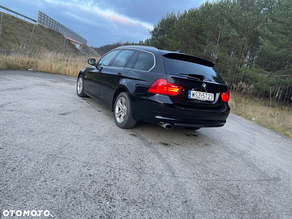 BMW Seria 3 - 34