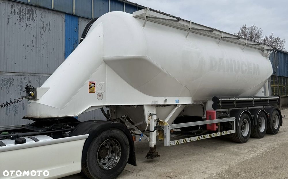 Feldbinder EUT 40.3 CEMENTOWÓZ 3-KOMORY ALUFELGI OSIE BPW OŚ PODNOSZONA HAMULCE TARCZOWE WAGA:5000kg 2008r ŁADNA - 1