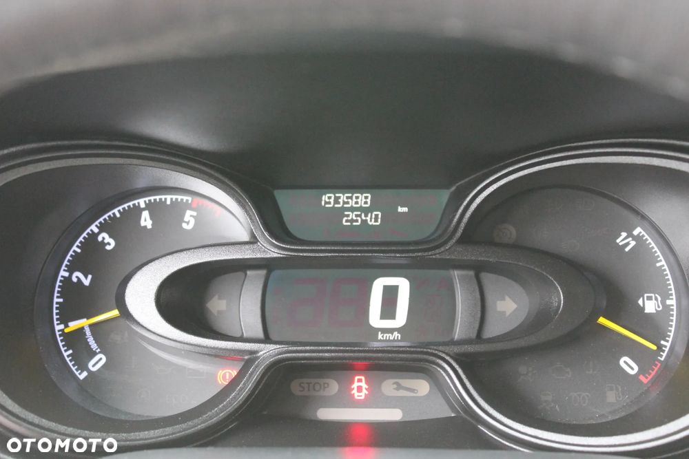 Opel VIVARO - 18