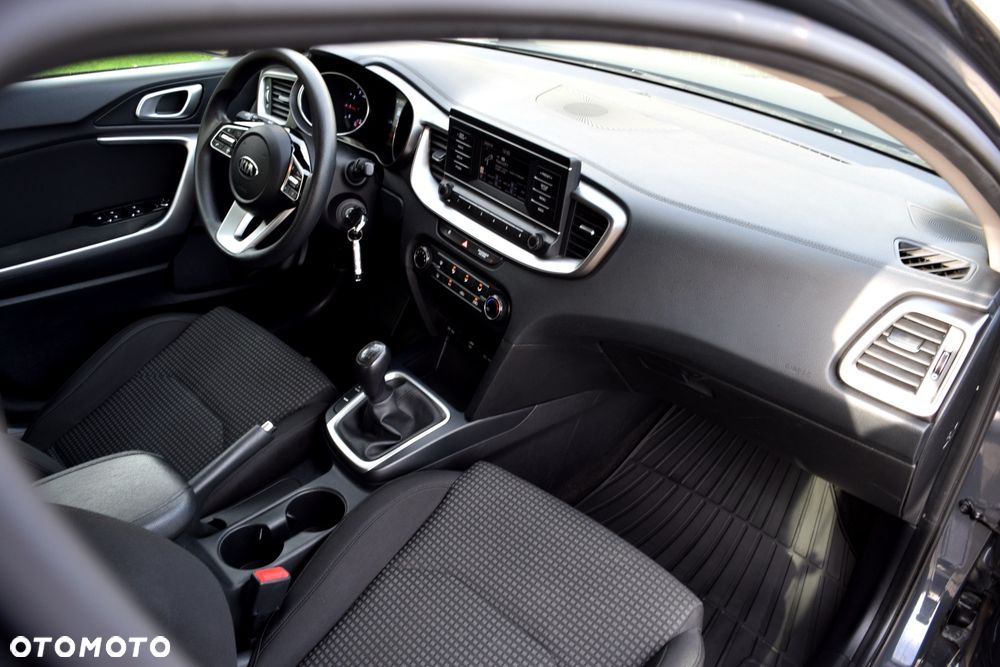 Kia Ceed 1.0 T-GDI GT-Line - 22