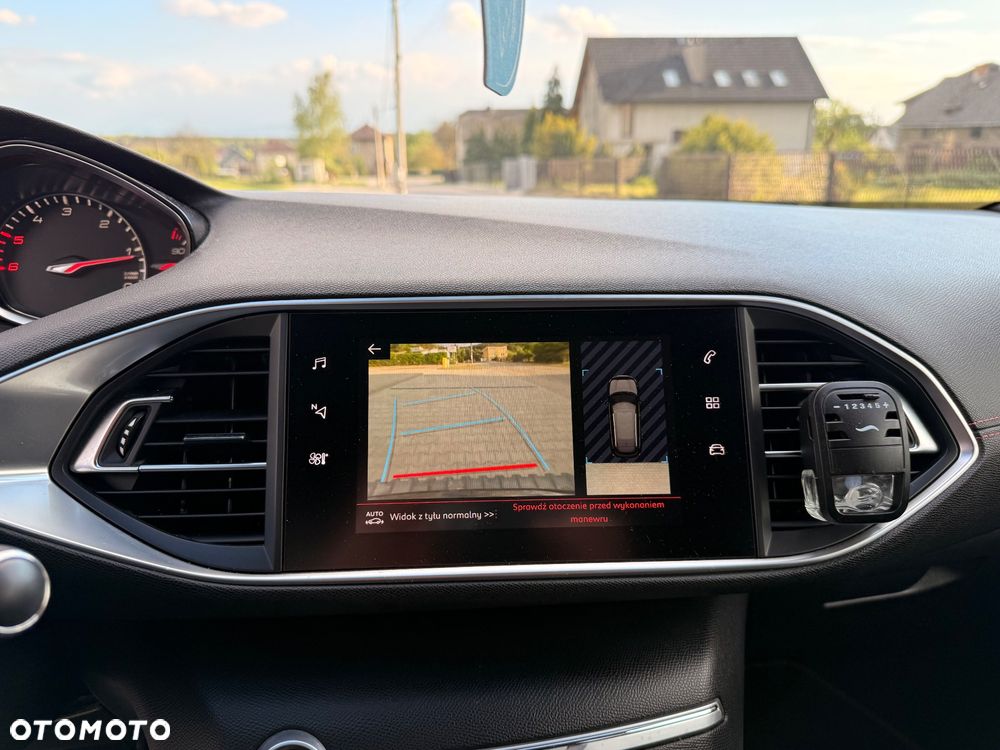 Peugeot 308 1.5 BlueHDi GT S&S EAT8 - 31
