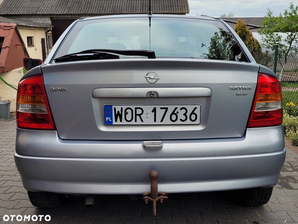 Opel Astra - 5
