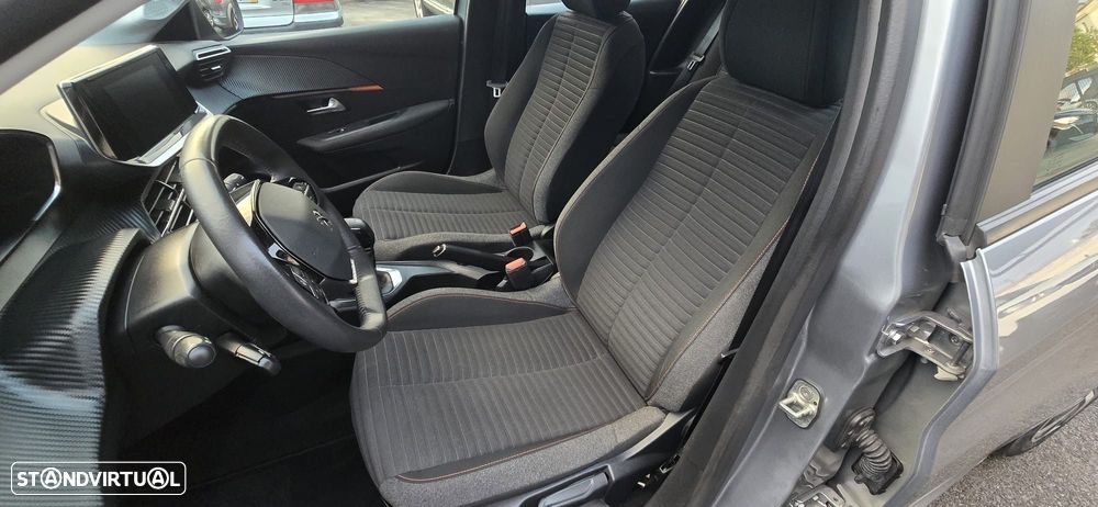Peugeot 208 1.2 PureTech Active - 9