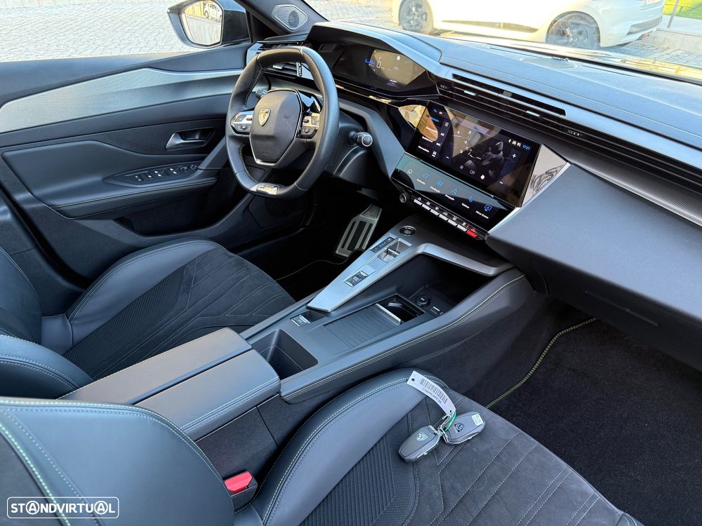 Peugeot e-308 156 GT - 27