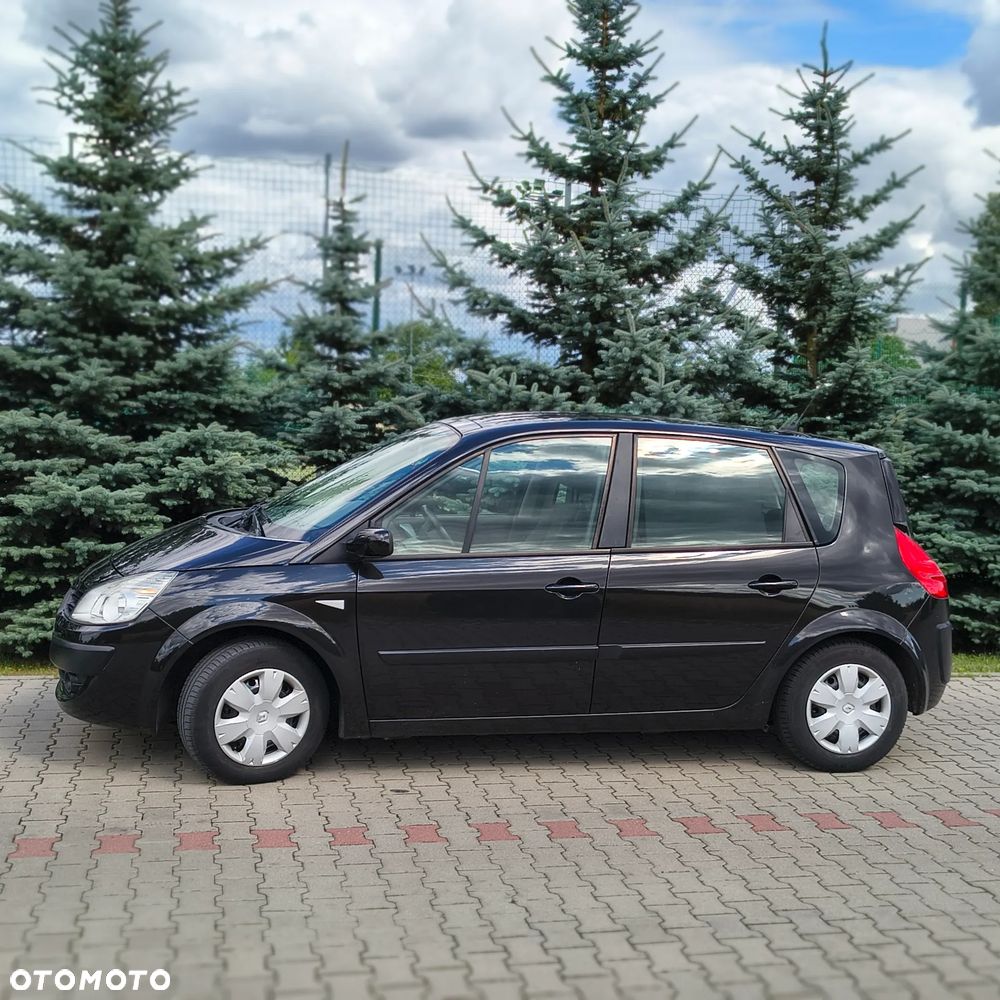 Renault Scenic - 32