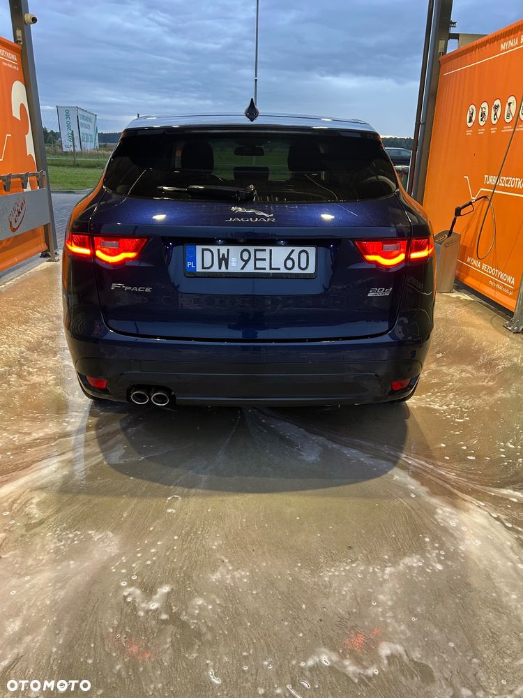 Jaguar F-Pace 2.0 i4D AWD Prestige - 6