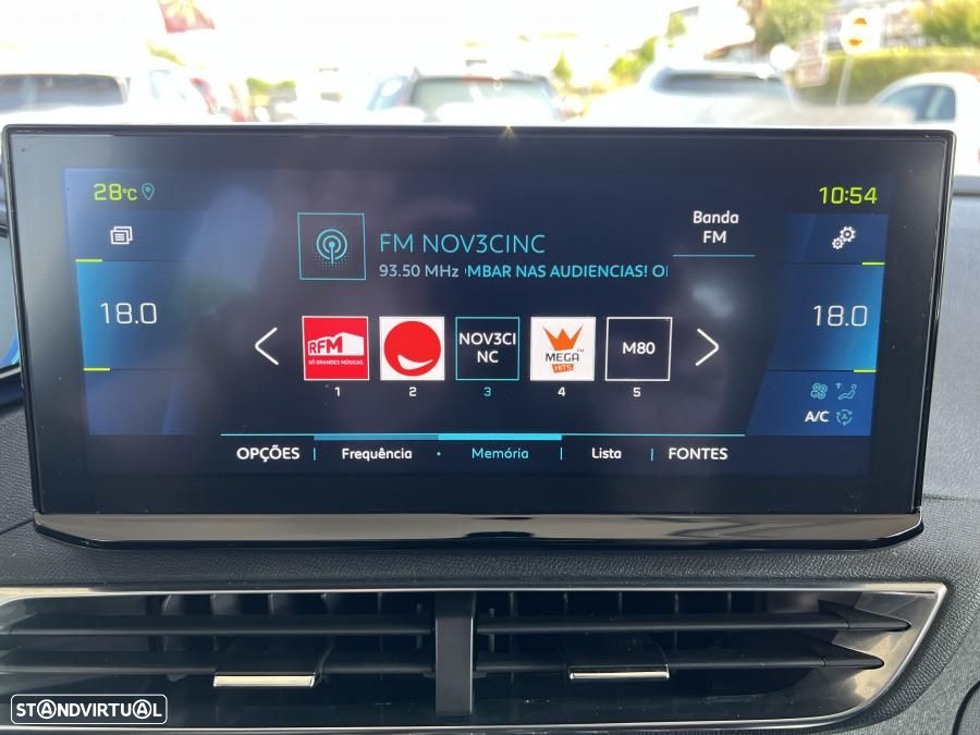 Peugeot 3008 1.6 Hybrid4 Allure Pack e-EAT8 - 35