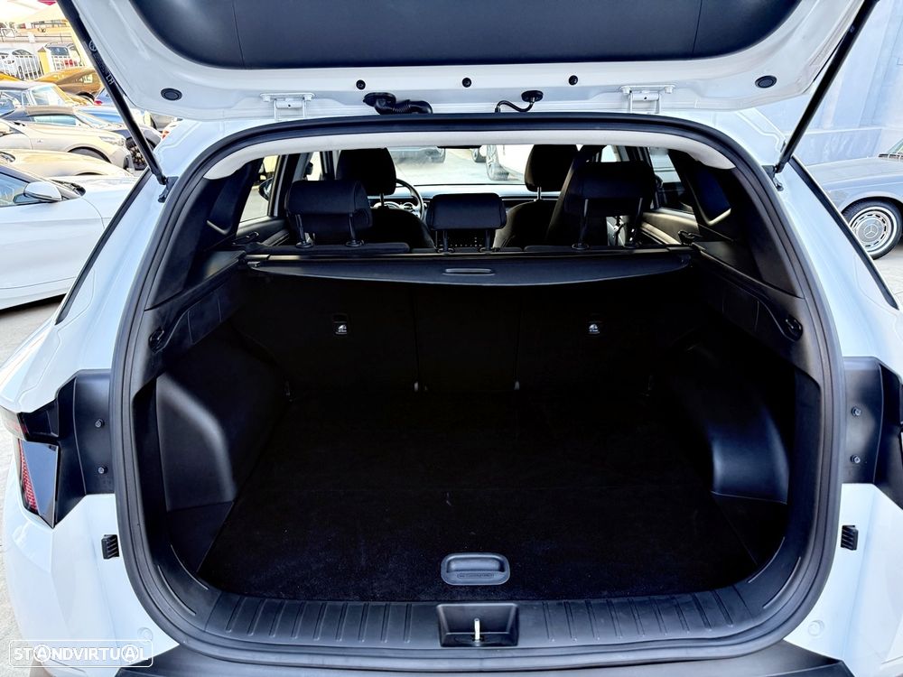 Hyundai Tucson 1.6 T-GDI HEV Vanguard+TA - 26