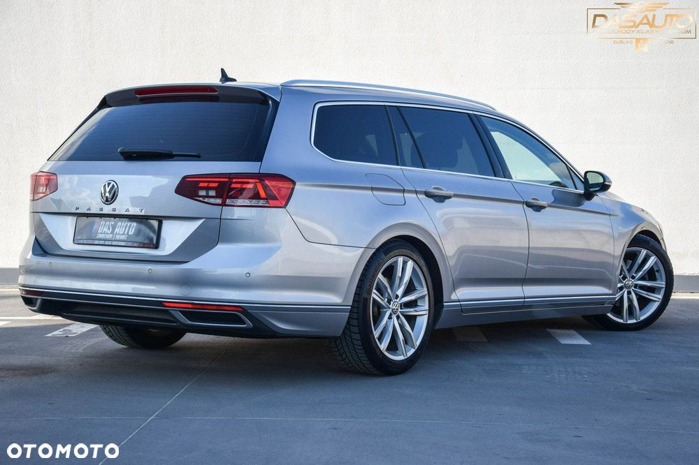 Volkswagen Passat - 9