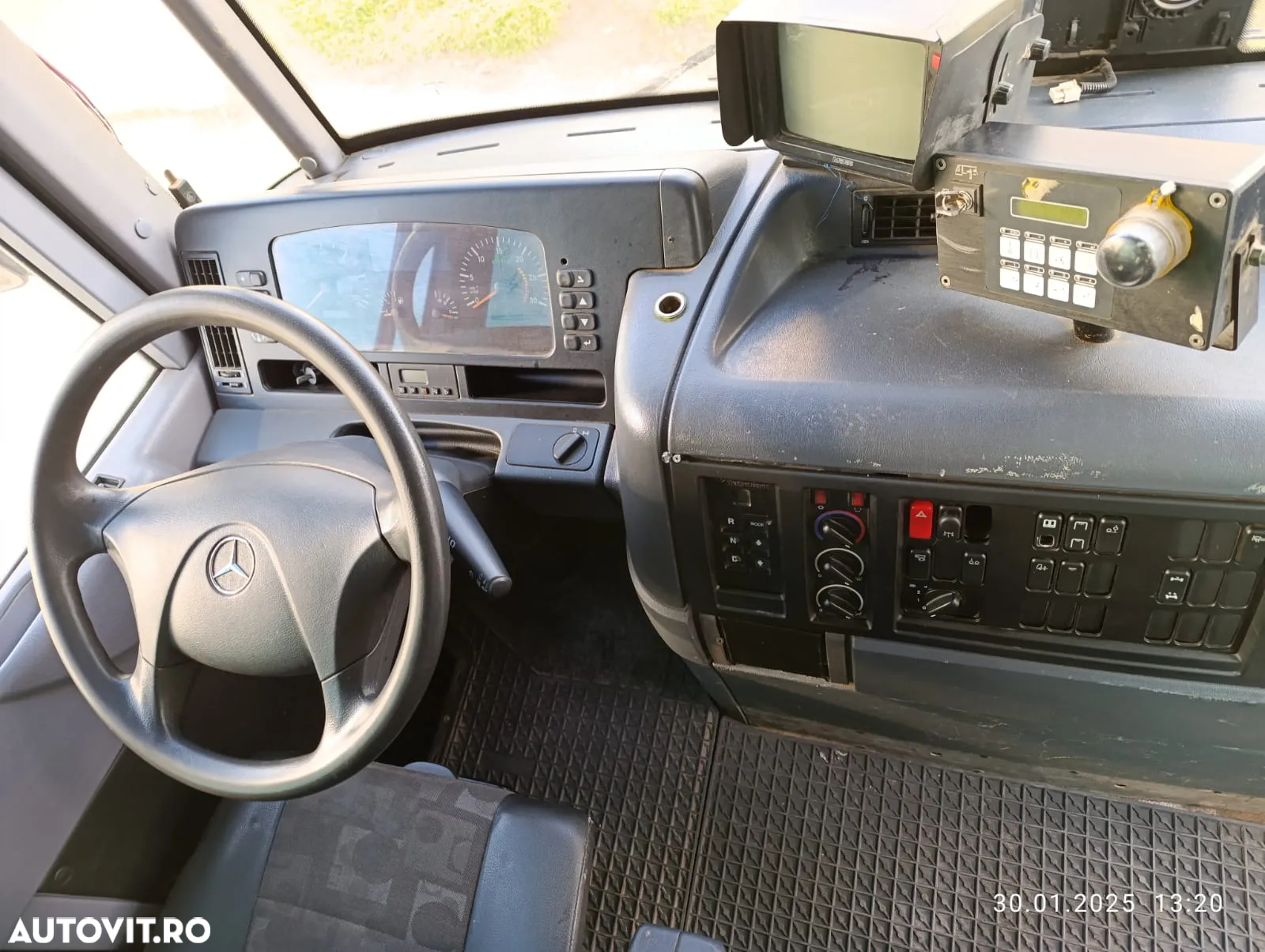 Mercedes-Benz 957.66 ECONIC - 2
