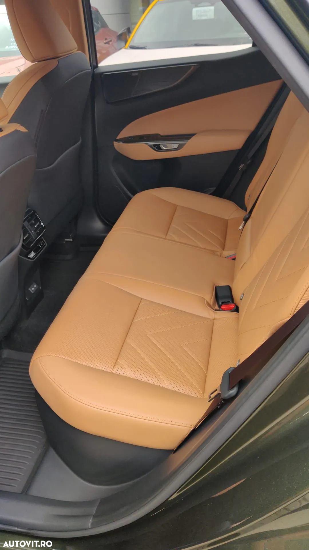Lexus Seria NX 350h AWD CVT HEV Luxury - 15