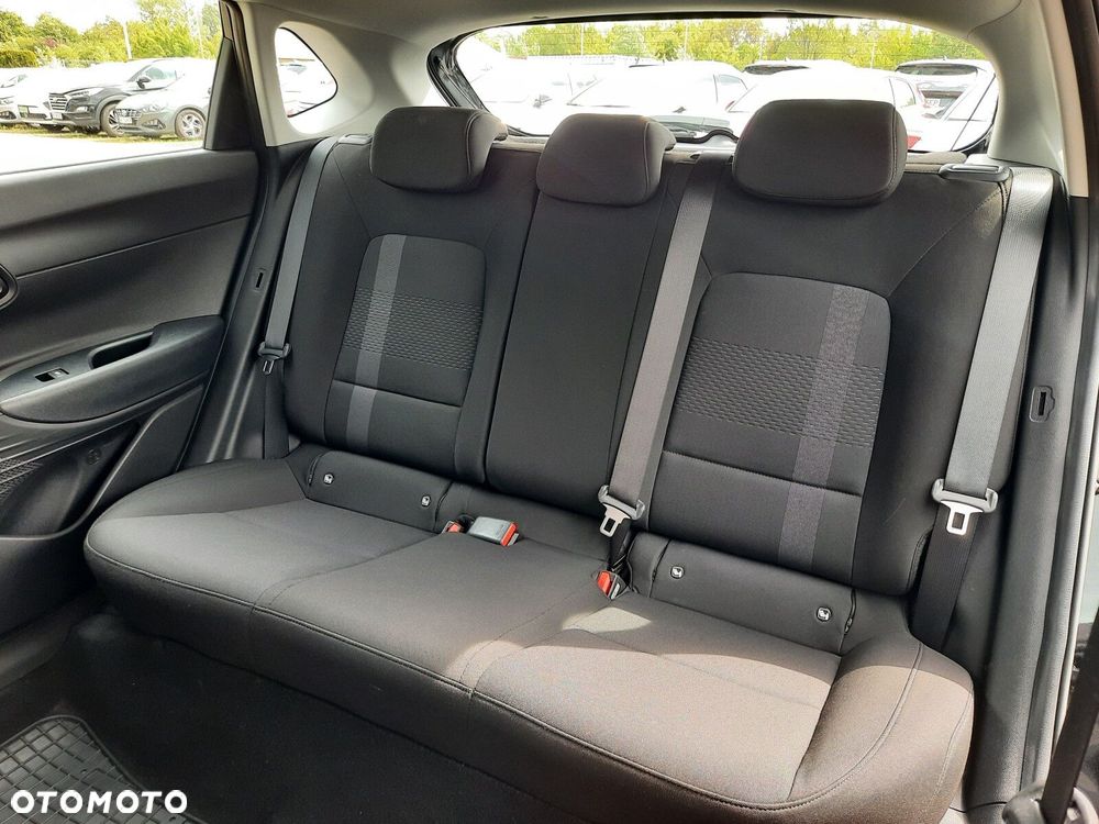Hyundai i20 1.2 Modern - 27