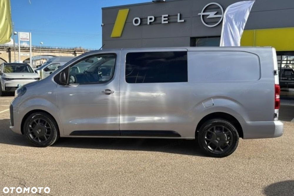 Opel Vivaro - 8
