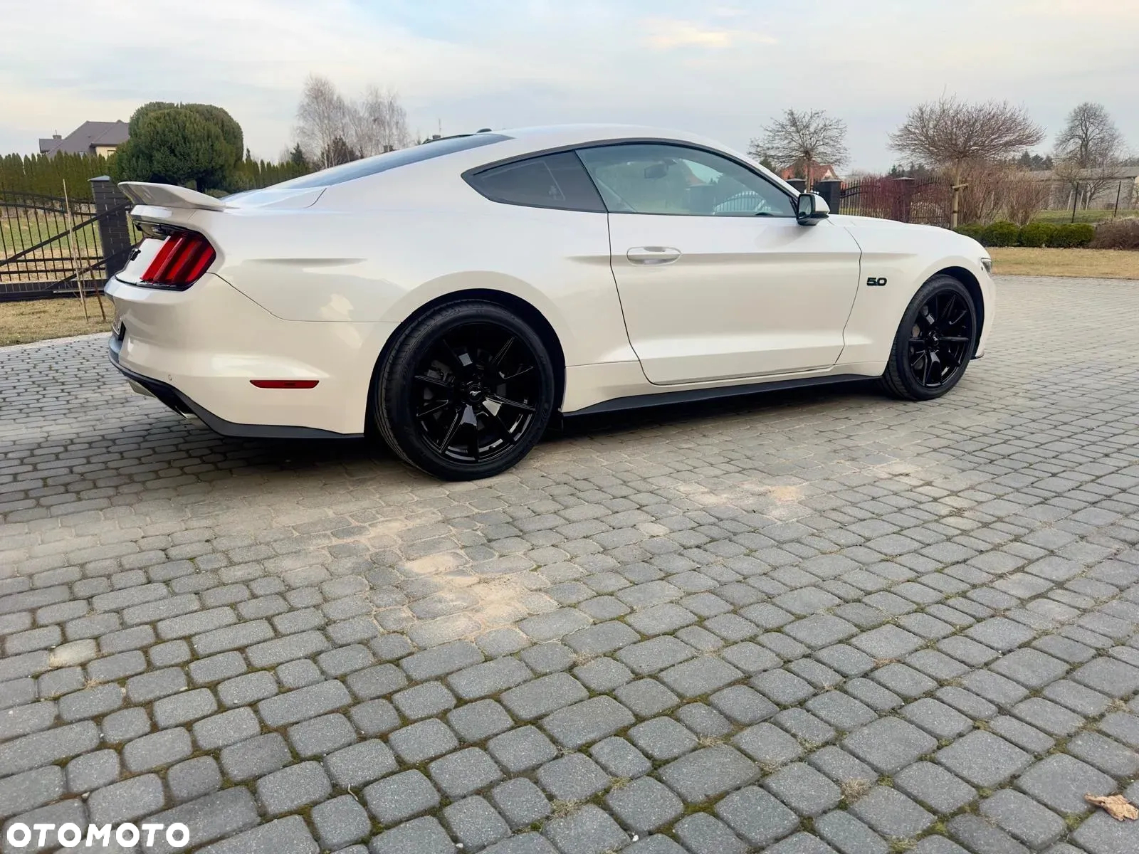 Ford Mustang 5.0 V8 GT - 6