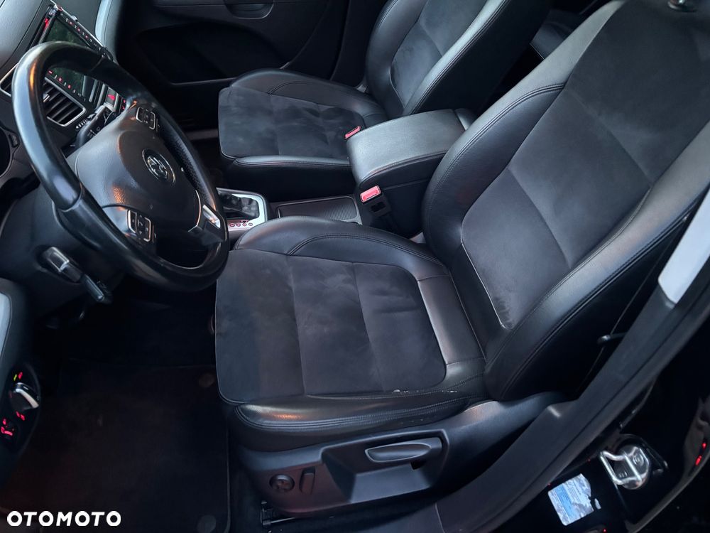 Volkswagen Sharan 2.0 TSI Highline DSG - 11