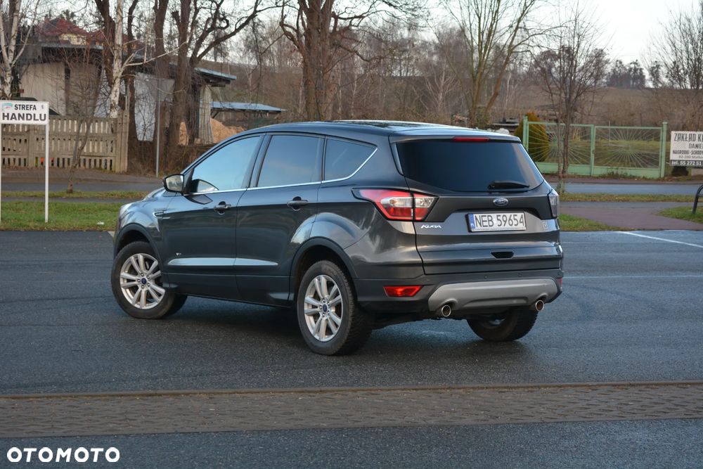 Ford Kuga - 3