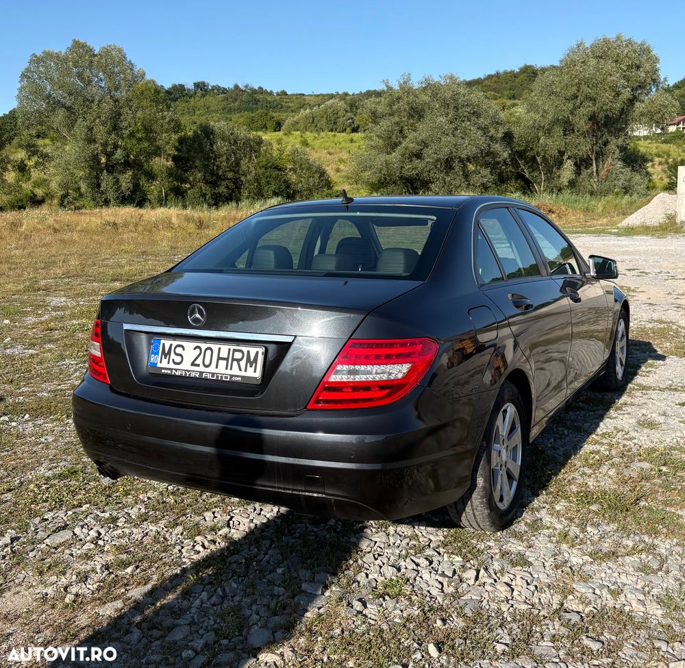 Mercedes-Benz C - 2
