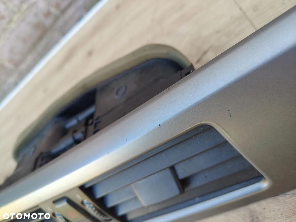 BMW E60 E61 Kratki Nawiewu Listwa W Konsole Dekory Dekor Komplet - 9