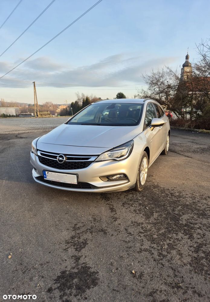 Opel Astra 1.6 CDTI Sport - 2