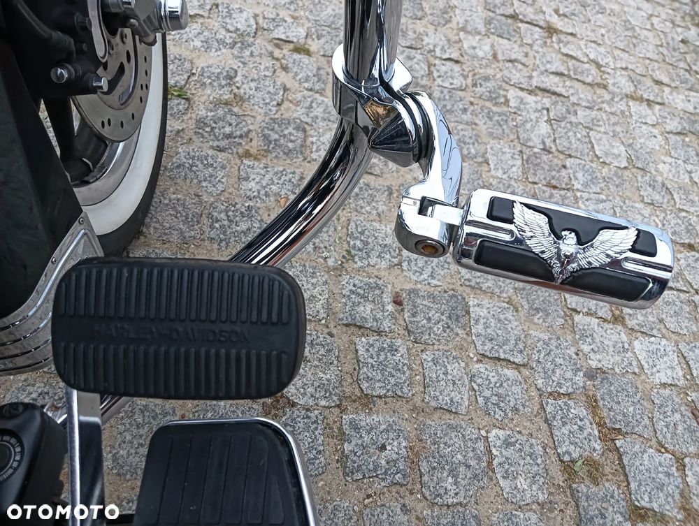 Harley-Davidson Touring Road King - 34