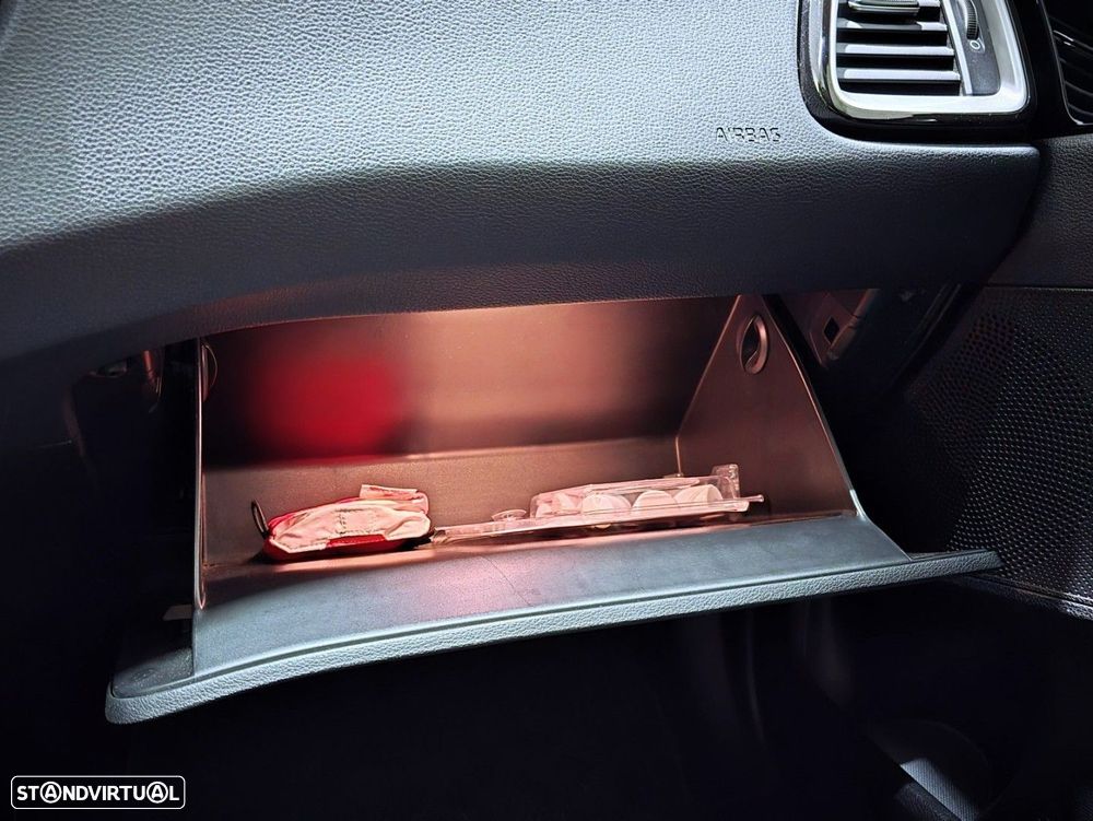 Kia XCeed 1.0 T-GDI Tech+SRF - 32