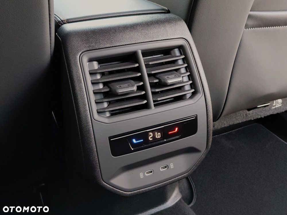 Cupra Formentor 1.4 e-Hybrid DSG - 26