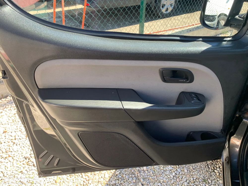 Fiat Doblo DPF 223.568.2 SX Panorama - 12