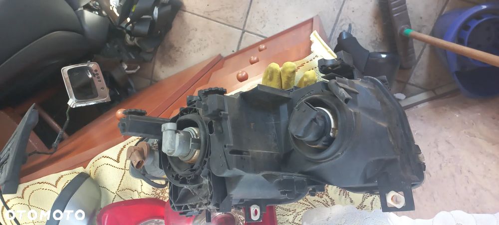 LAMPA LEWA BMW E46 COMPACT - 2
