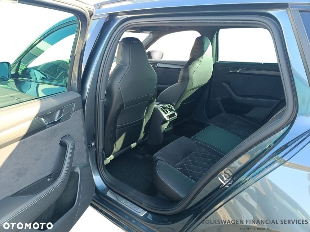 Skoda Superb 2.0 TSI 4x4 Sportline DSG - 9