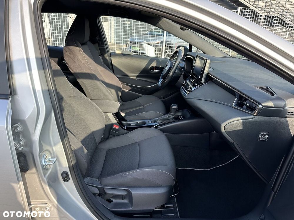 Toyota Corolla 1.8 Hybrid Comfort - 12