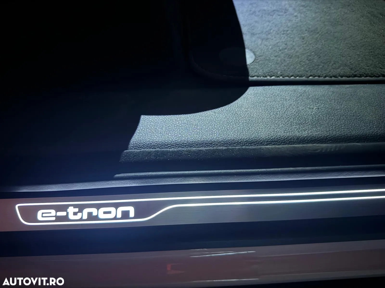 Audi Q7 e-tron 3.0 TDI quattro Tiptronic - 8