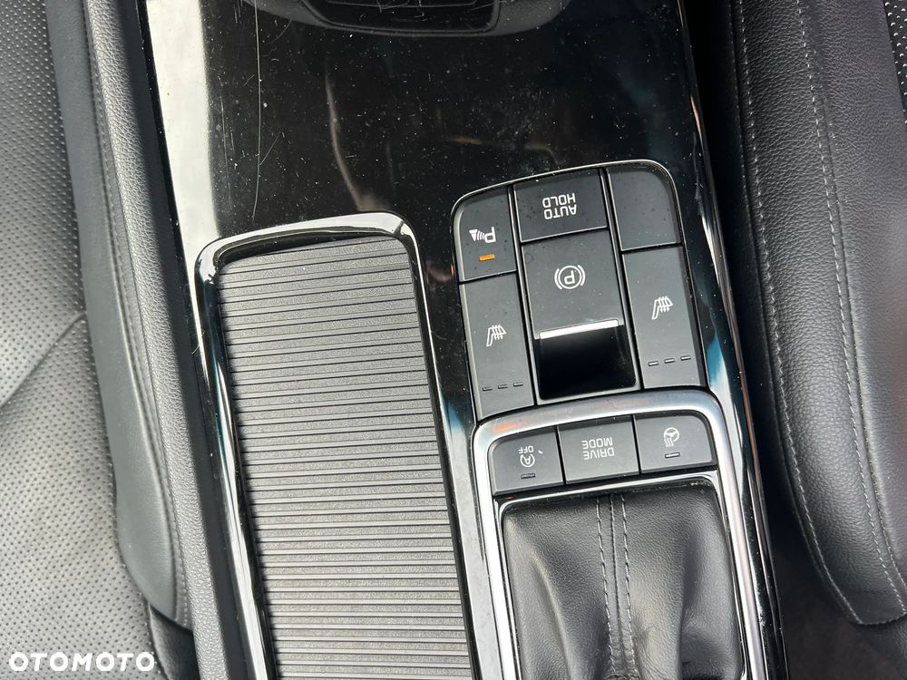 Kia Optima Sportagon 1.7 CRDI DCT Business - 25