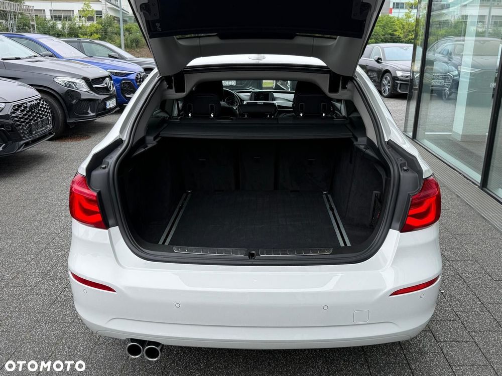 BMW 3GT - 13