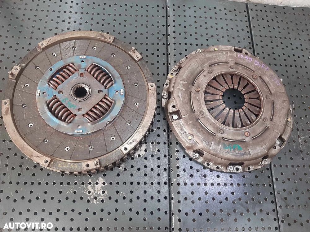 kit ambreiaj volanta masa fixa 1.7 crdi d4fd hyundai ix35 lm el elh tucson  disc 8mm - 4