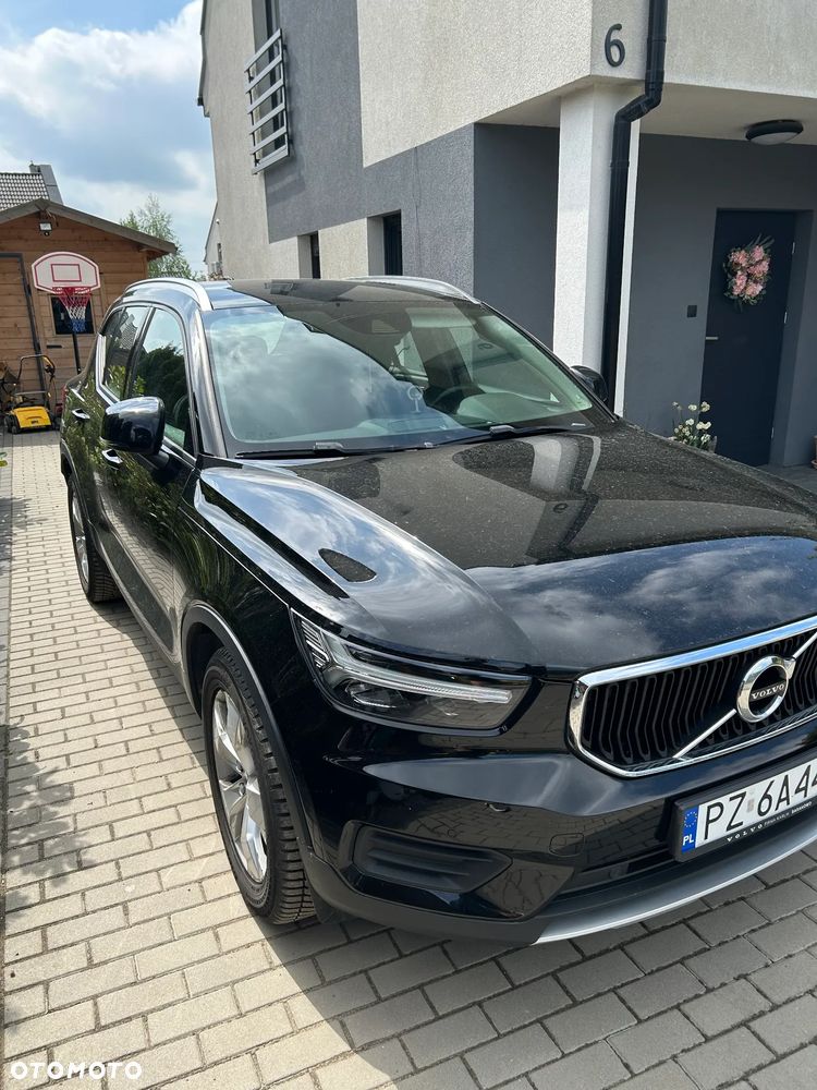 Volvo XC 40 T4 AWD Momentum - 2
