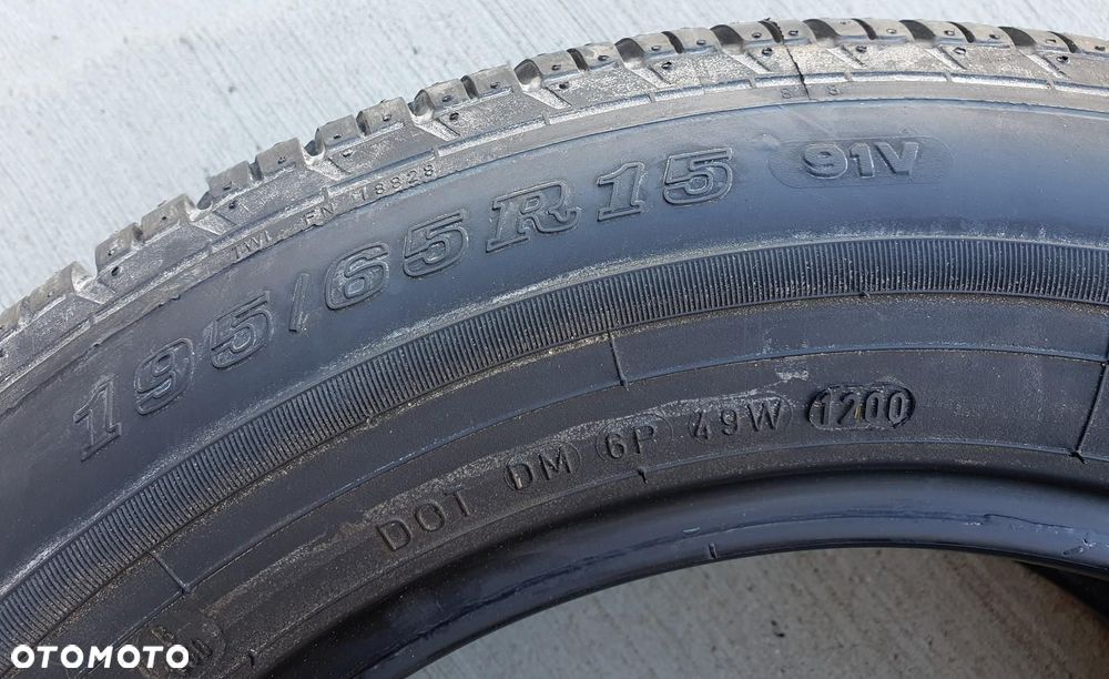 OPONA DUNLOP SP SPORT 200 E 195/65/R15 8MM 1SZT - 3