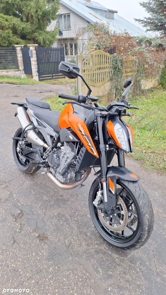 KTM Duke