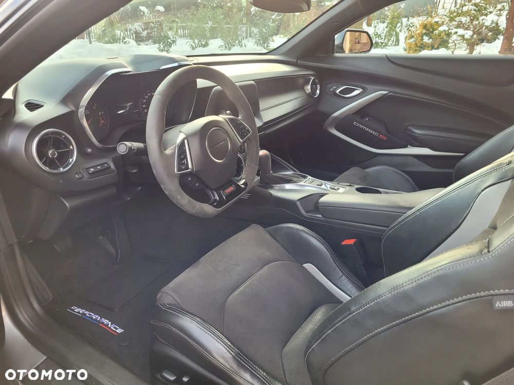 Chevrolet Camaro - 14