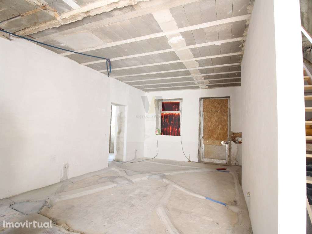 Moradia com Obra Avançada | Potencial de Valorização Imediata - Grande imagem: 4/9