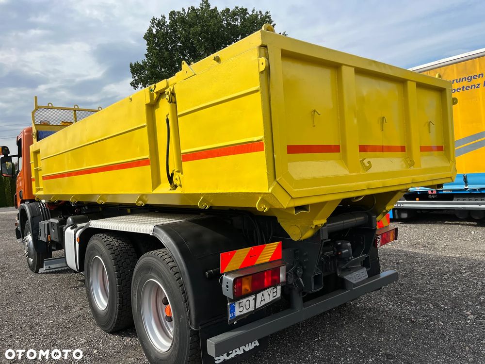 Scania - 32