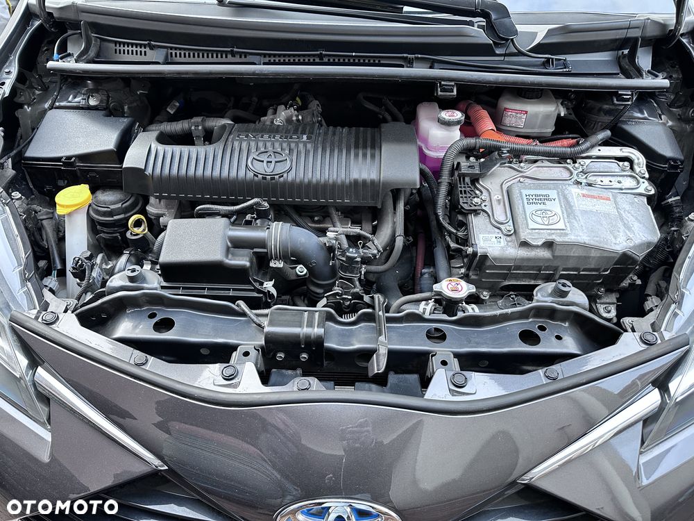 Toyota Yaris - 7