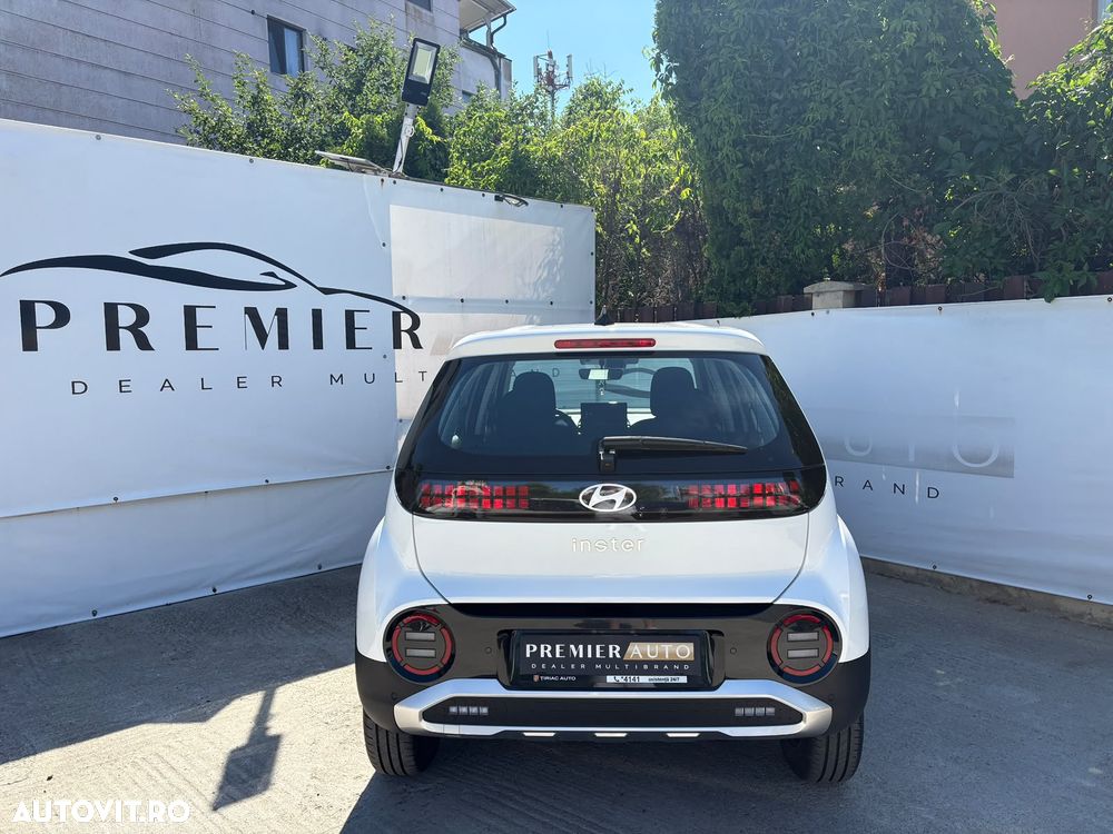 Hyundai Inster 49 kWh 115 CP Premium - 24