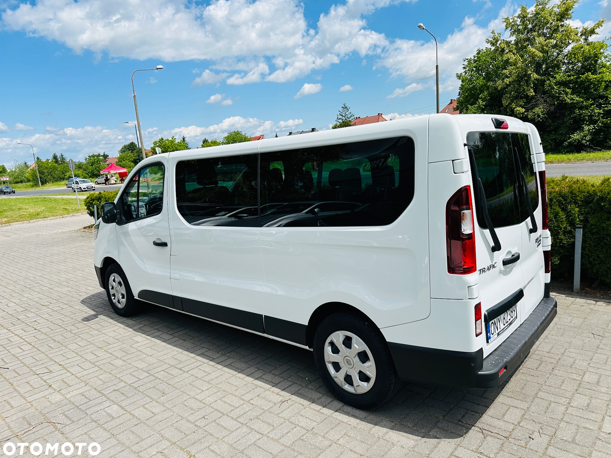 Renault Trafic - 10