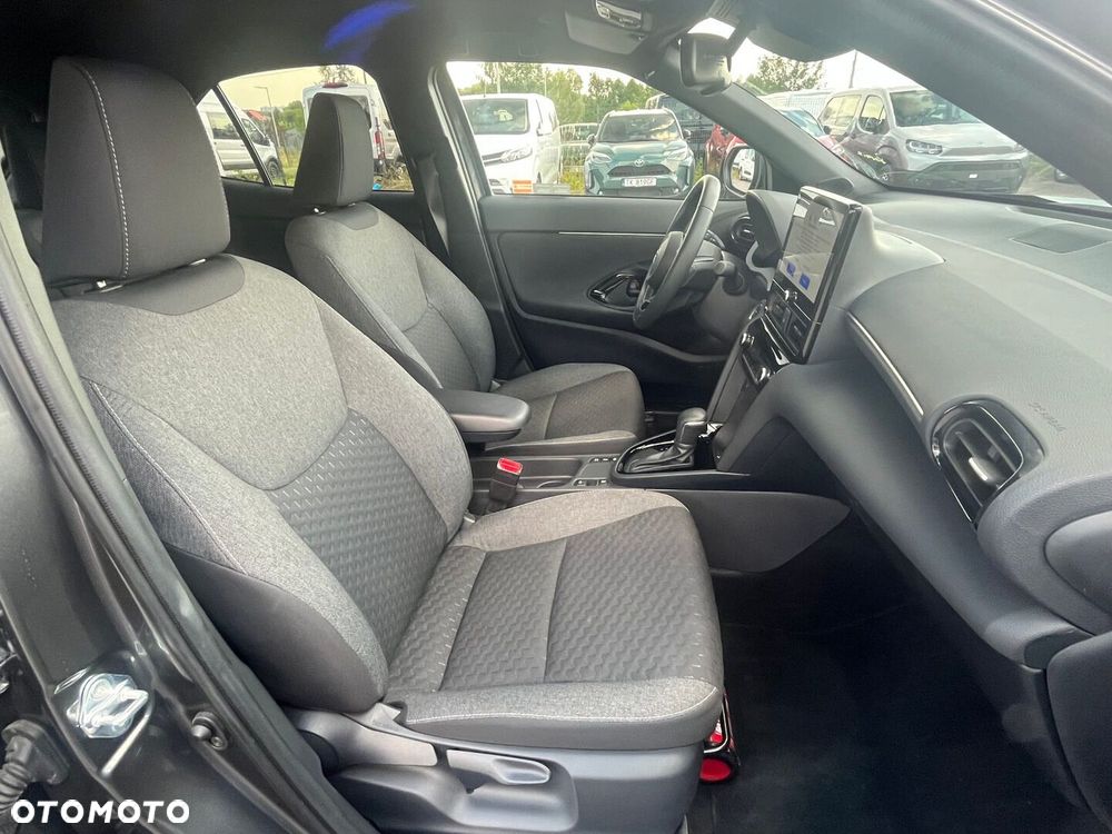Toyota Yaris Cross Hybrid 1.5 Style - 31