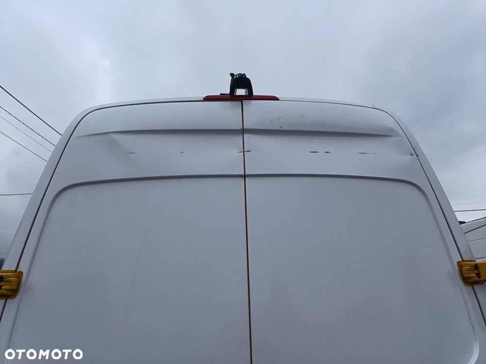Mercedes-Benz Sprinter - 6