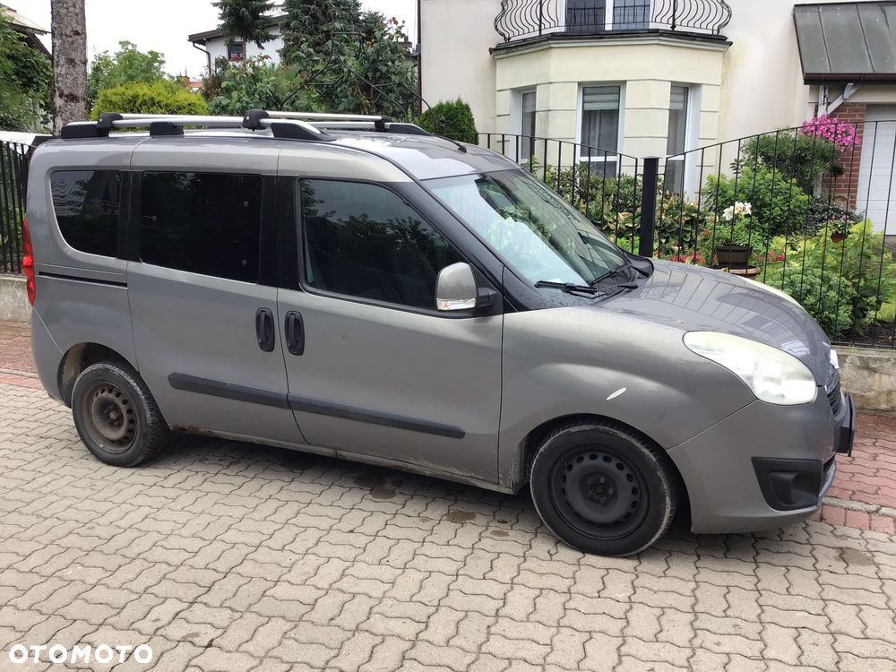 Opel Combo 1.6 CDTI Enjoy - 12