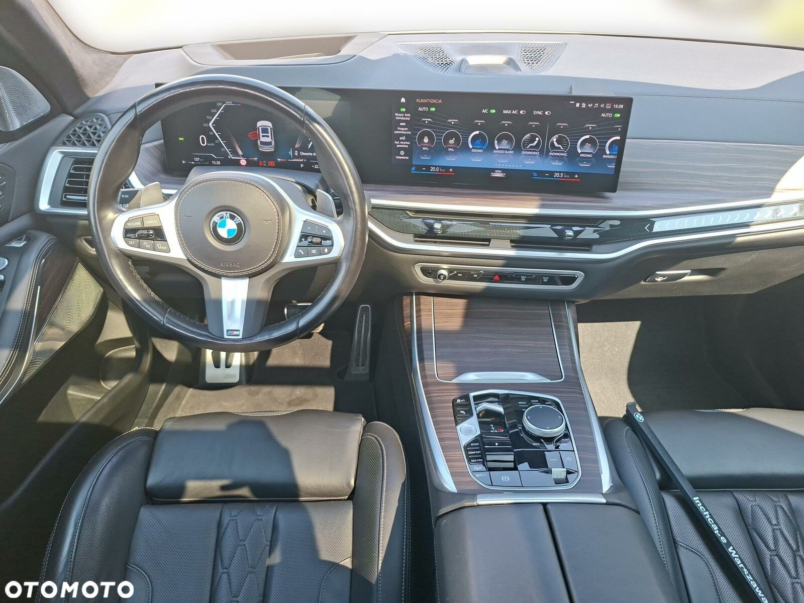 BMW X7 - 14